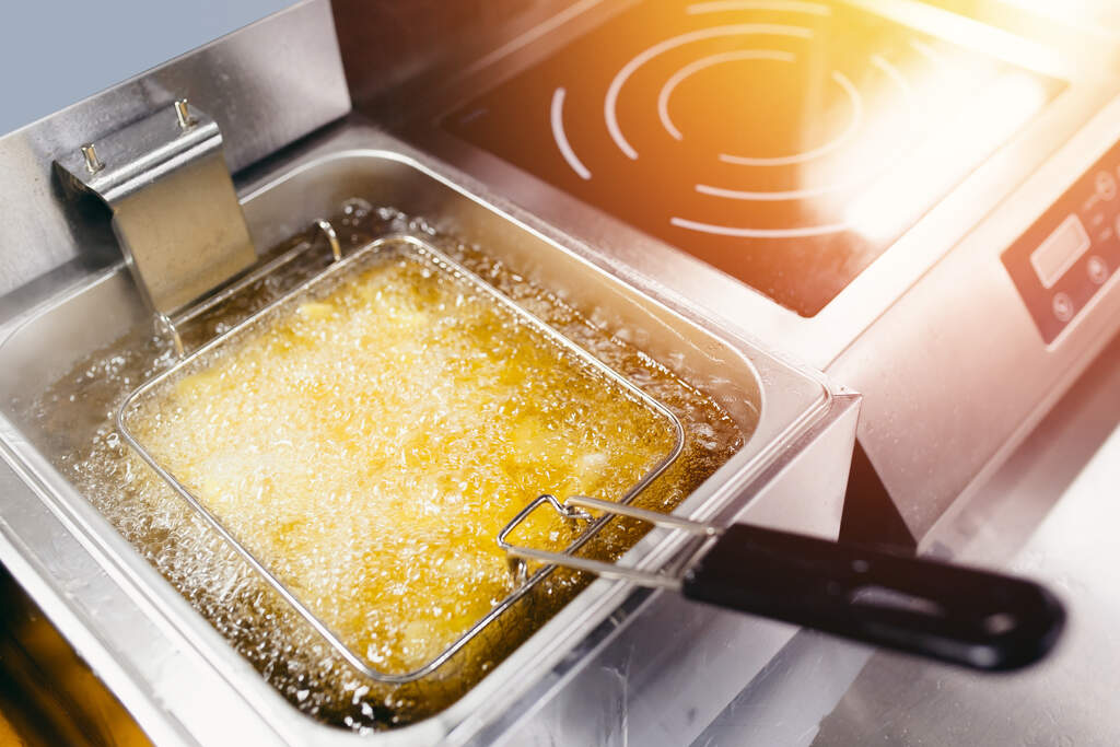 Óleo de algodão é bom para fritura, preparo de alimento